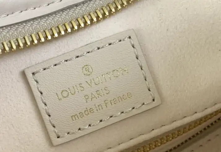 LV Top Handle Bags 4206A-5949