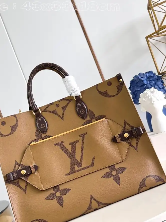 LV Shopping Bags 4206A-5970