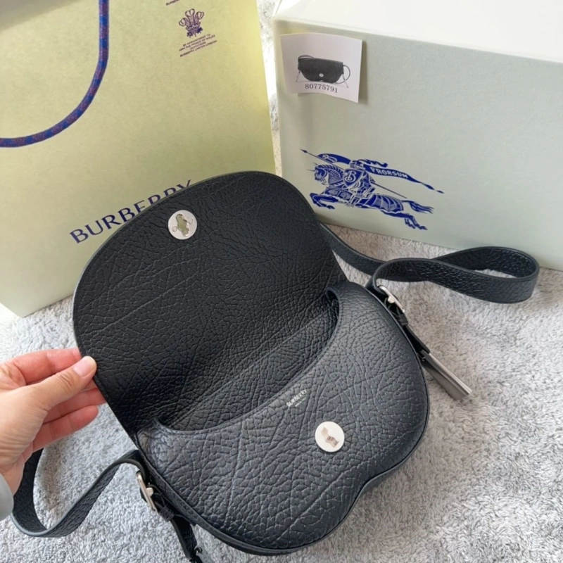 Bv*b*rry satchel bags 4211d-0003
