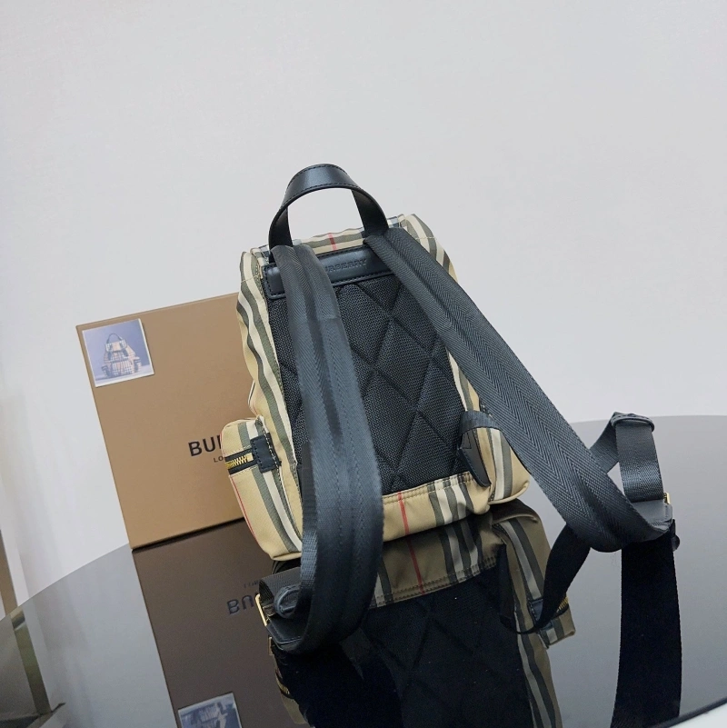 Bv*b*rry backpacks 4211d-0007