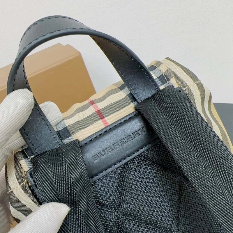Bv*b*rry backpacks 4211d-0007