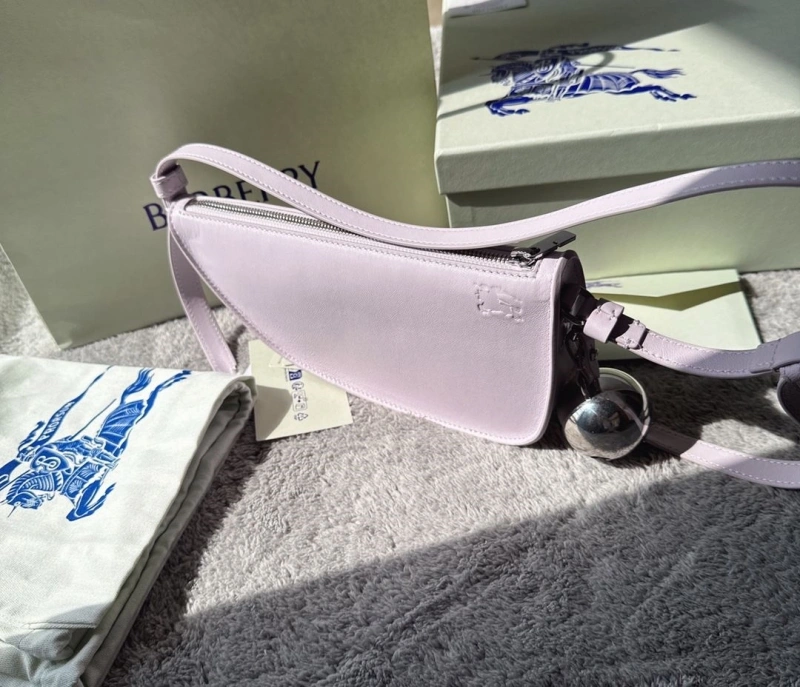Bv*b*rry top handle bags 4211d-0008