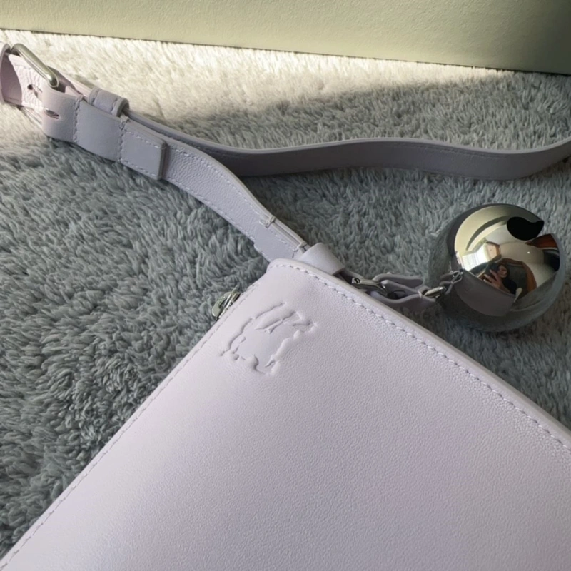 Bv*b*rry top handle bags 4211d-0009