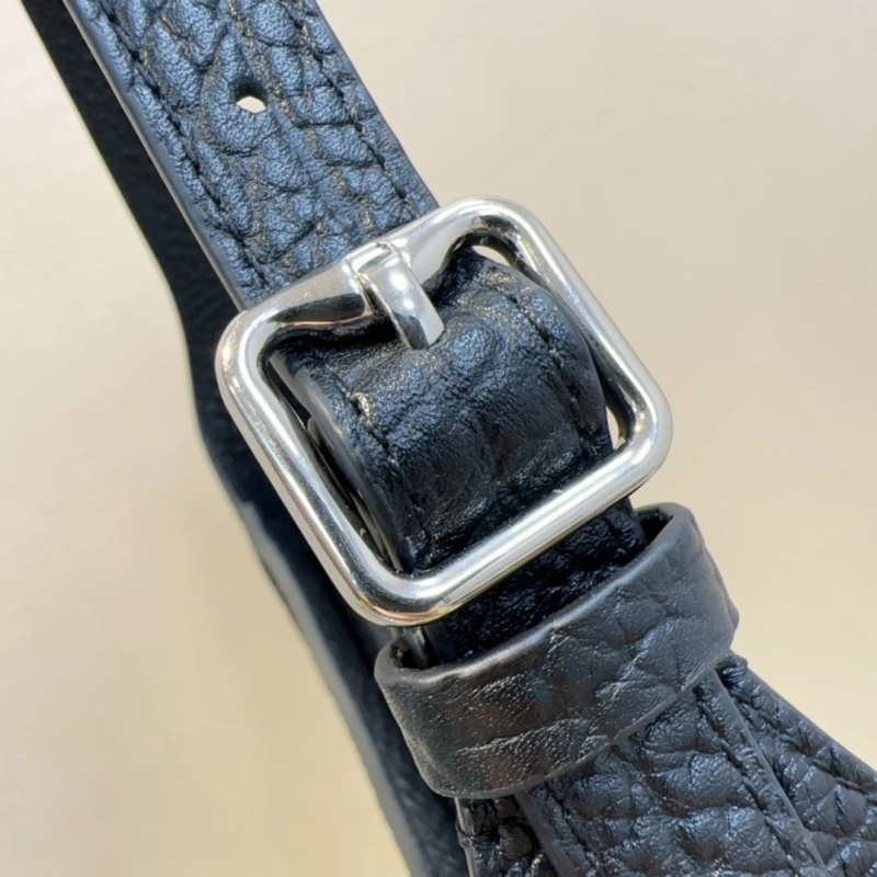 Bv*b*rry top handle bags 4211d-0018
