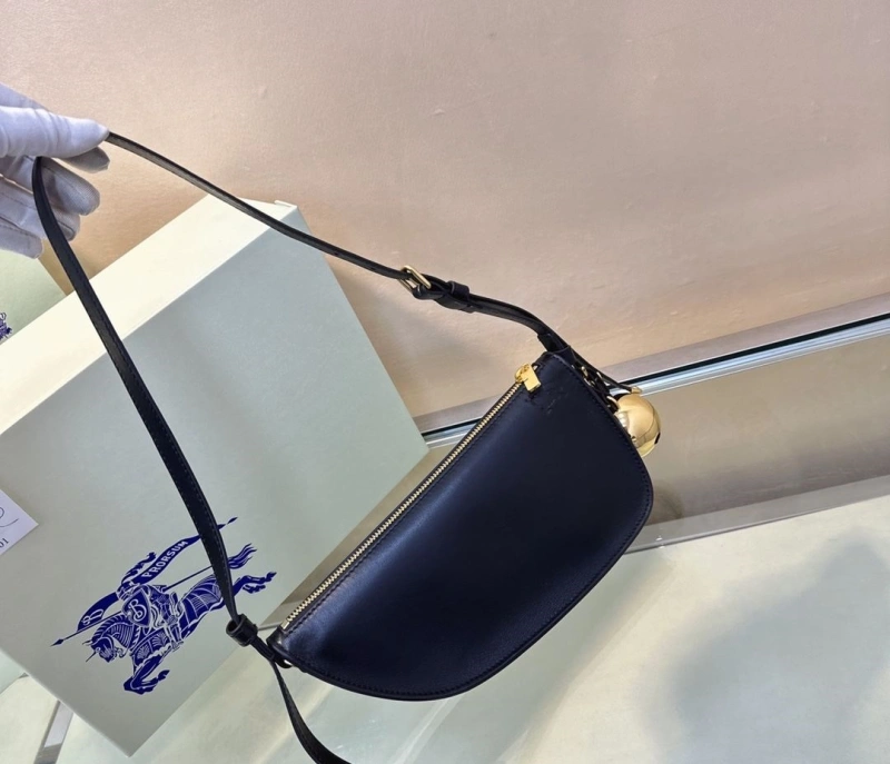 Bv*b*rry top handle bags 4211d-0025