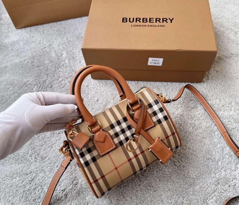 Bv*b*rry speedy bags 4211d-0033