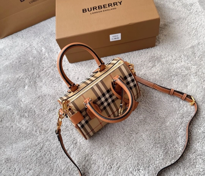 Bv*b*rry speedy bags 4211d-0033