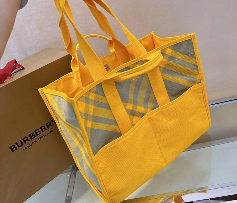 Bv*b*rry shopping bags 4211d-0037