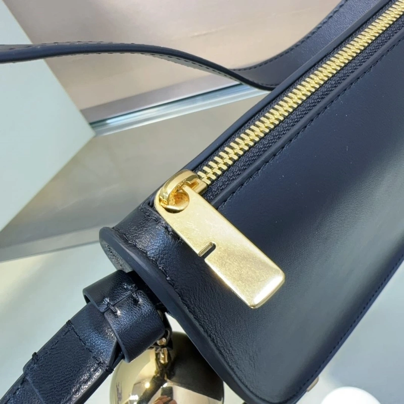 Bv*b*rry top handle bags 4211d-0043