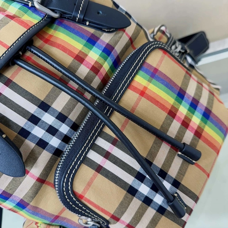 Bv*b*rry backpacks 4211d-0049