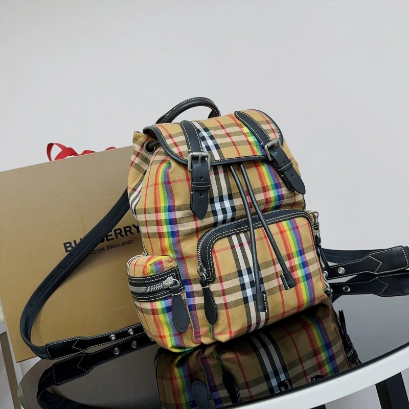 Bv*b*rry backpacks 4211d-0050