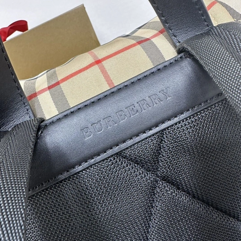 Bv*b*rry backpacks 4211d-0052