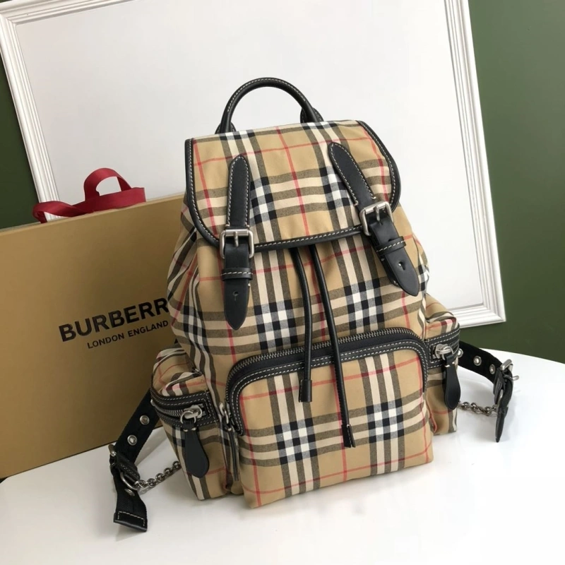 Bv*b*rry backpacks 4211d-0054