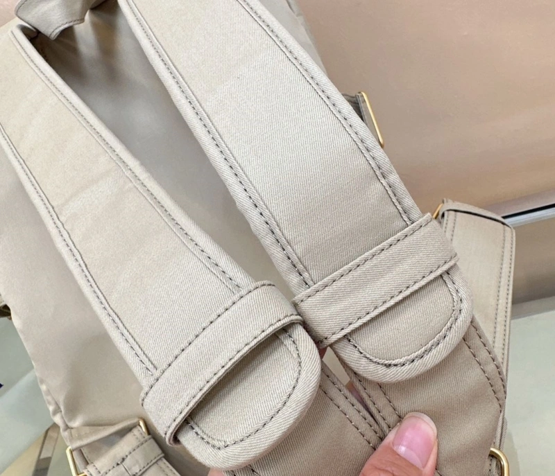 Bv*b*rry backpacks 4211d-0081