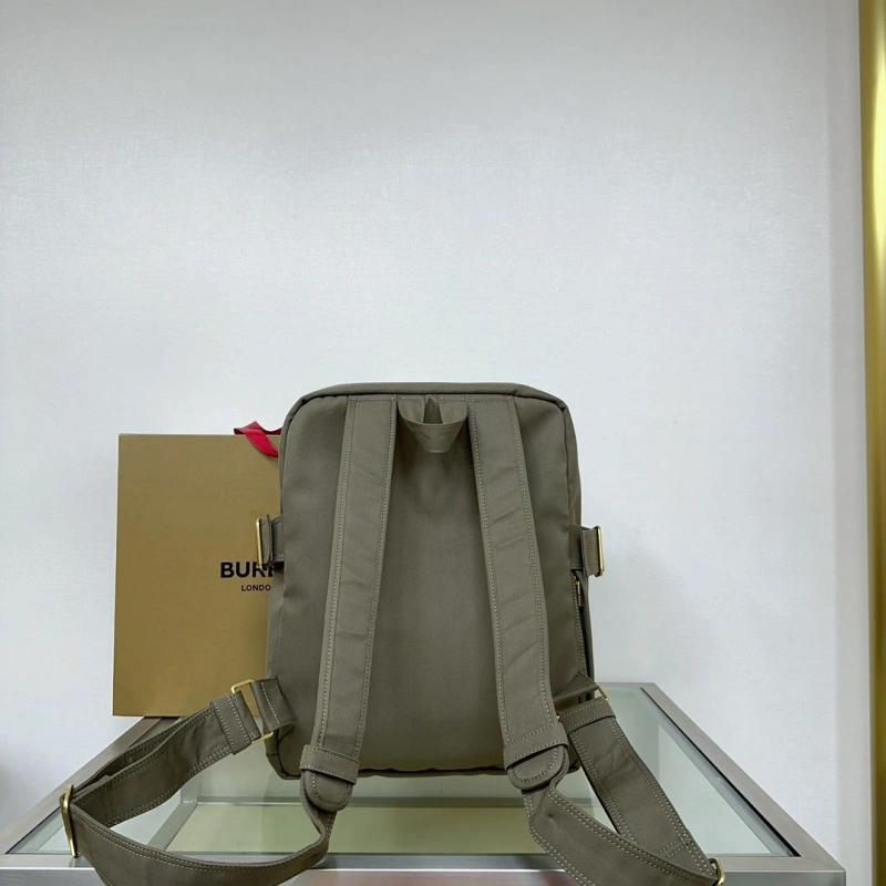 Bv*b*rry backpacks 4211d-0083