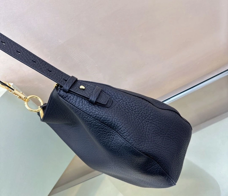Bv*b*rry satchel bags 4211d-0086
