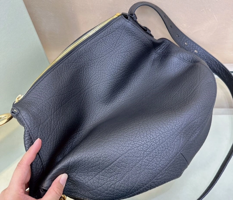 Bv*b*rry satchel bags 4211d-0087