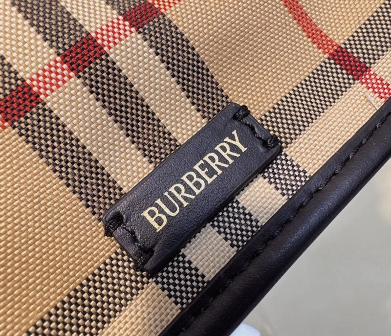 Bv*b*rry shopping bags 4211d-0091