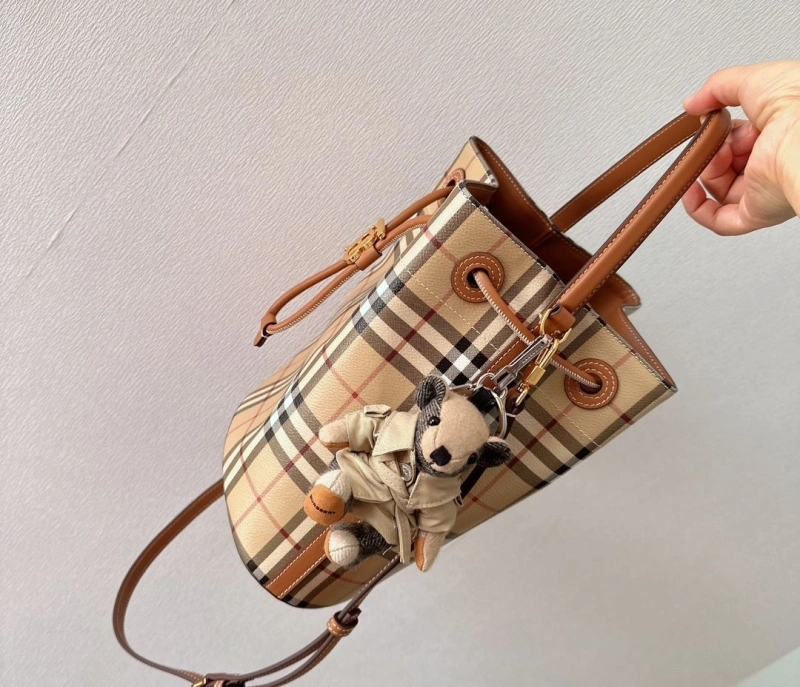 Bv*b*rry bucket bags 4211d-0093