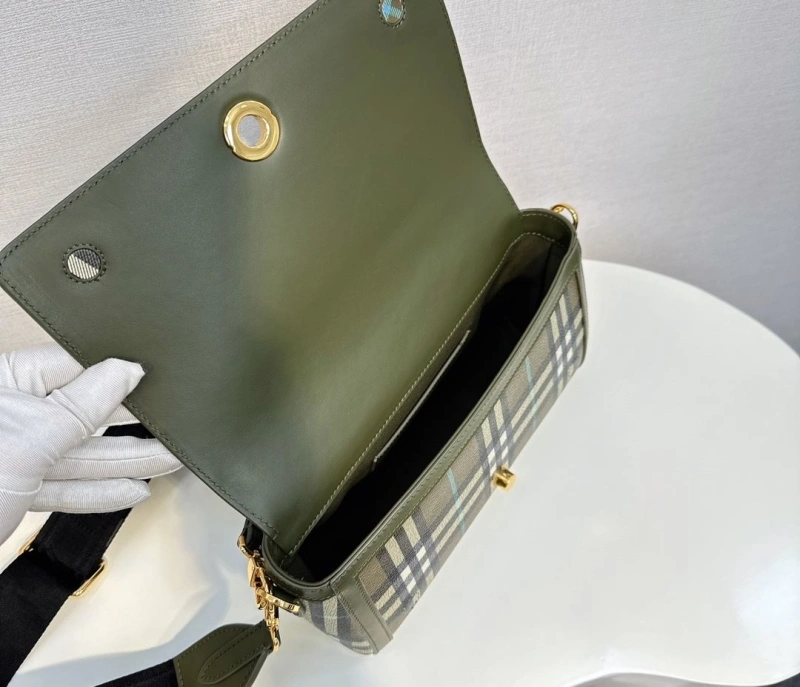 Bv*b*rry satchel bags 4211d-0130