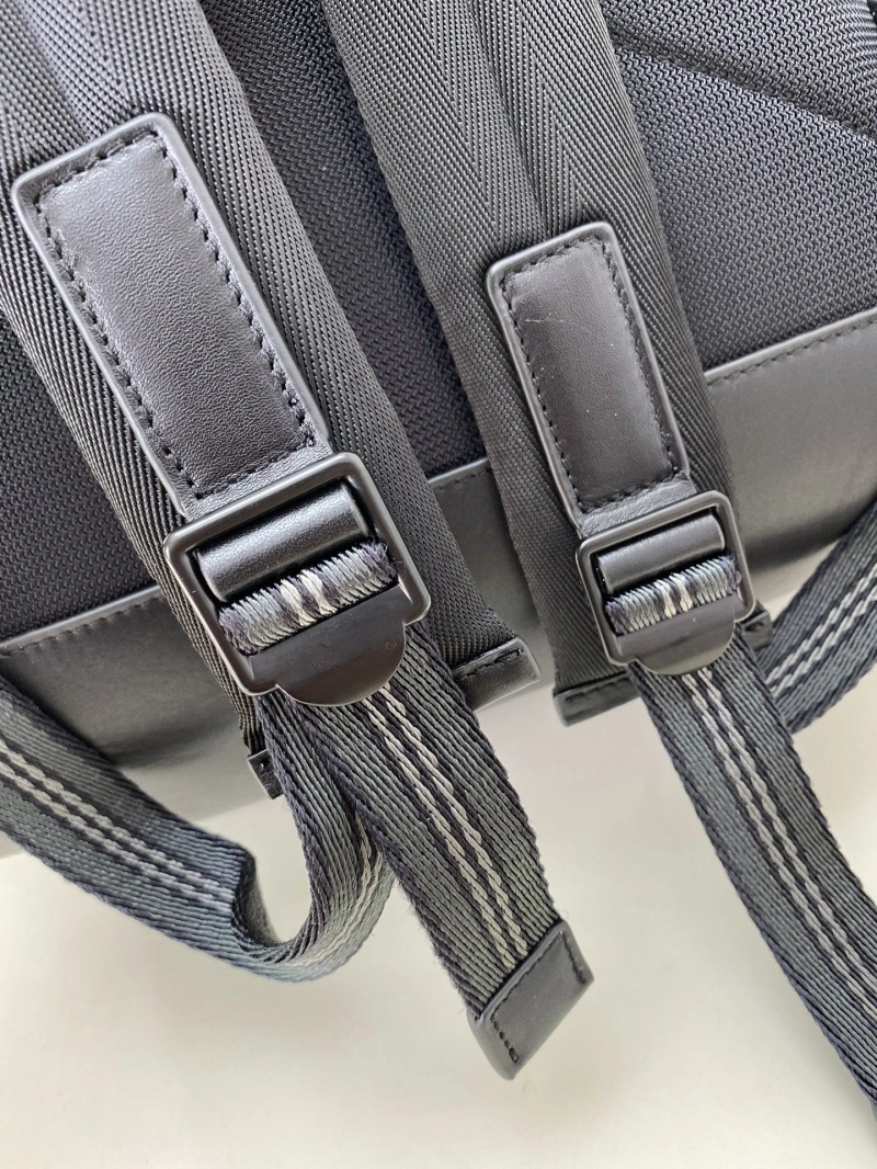 Bv*b*rry backpacks 4211d-0141
