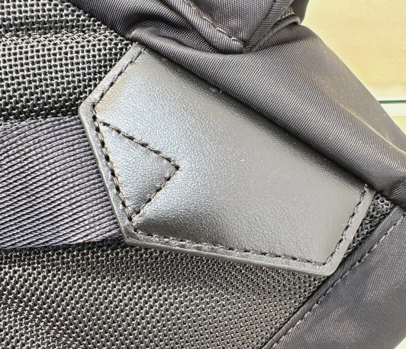 Bv*b*rry backpacks 4211d-0145