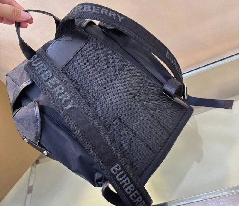 Bv*b*rry backpacks 4211d-0146