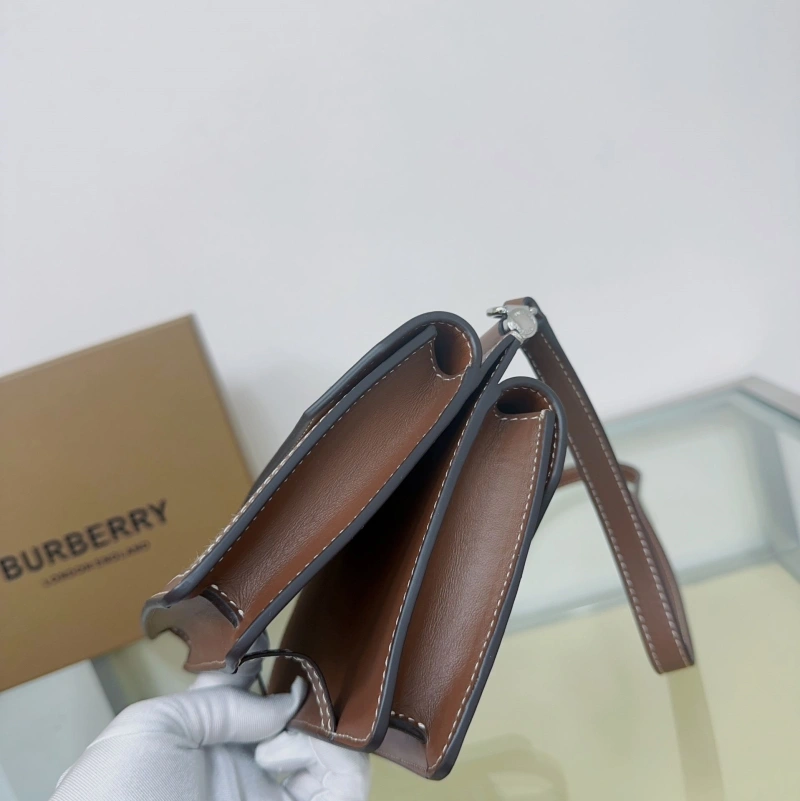 Bv*b*rry satchel bags 4211d-0158