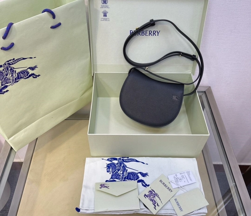 Bv*b*rry satchel bags 4211d-0175