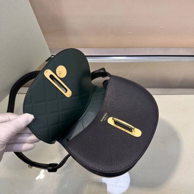 Bv*b*rry satchel bags 4211d-0176