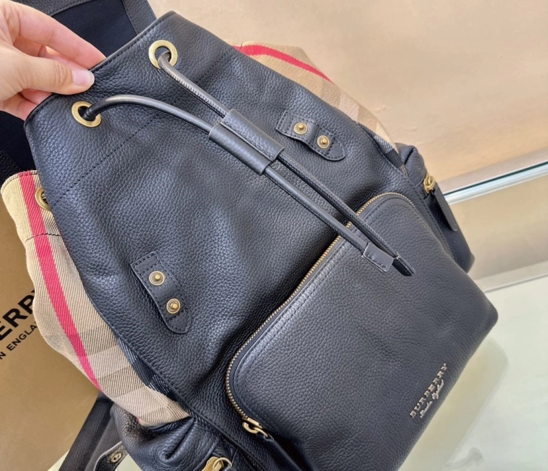 Bv*b*rry backpacks 4211d-0205