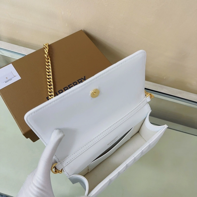Bv*b*rry satchel bags 4211d-0225