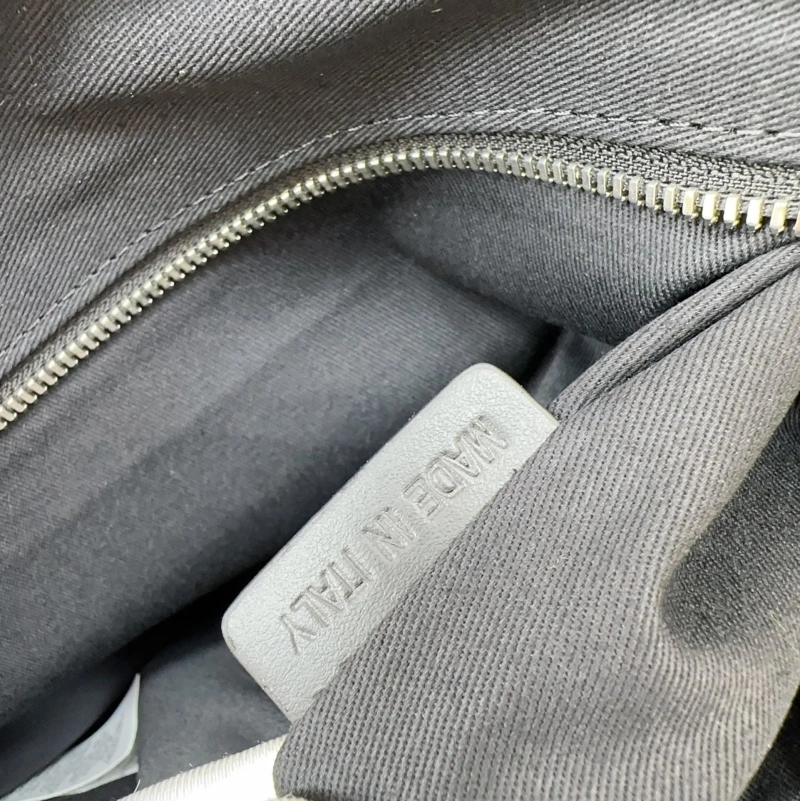 Bv*b*rry speedy bags 4211d-0238