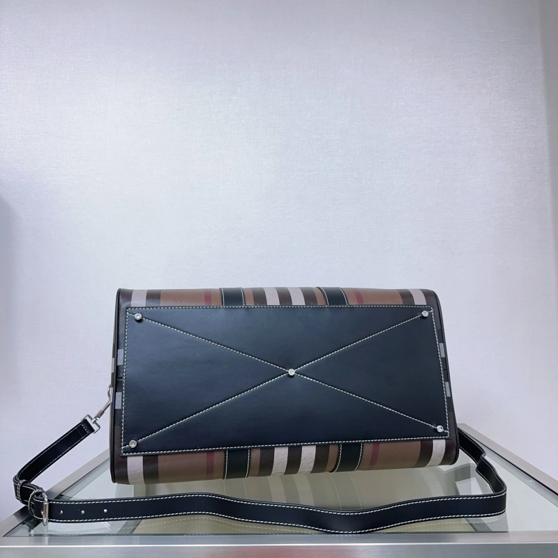 Bv*b*rry speedy bags 4211d-0238