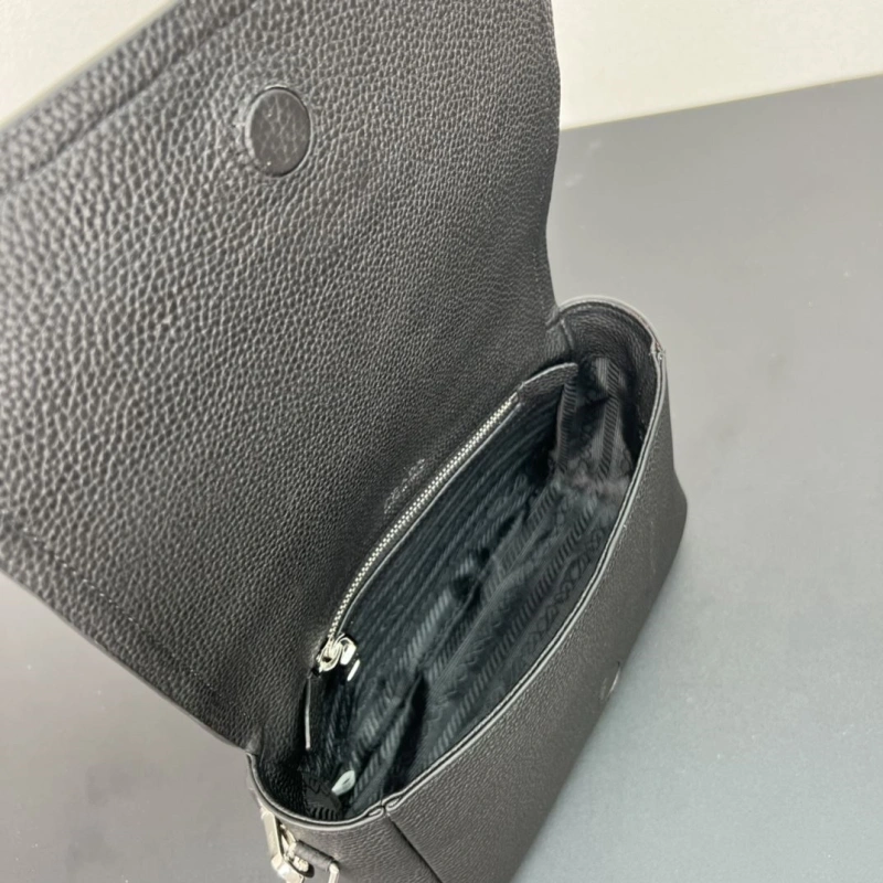 Pra*a satchel bags 4213-0041