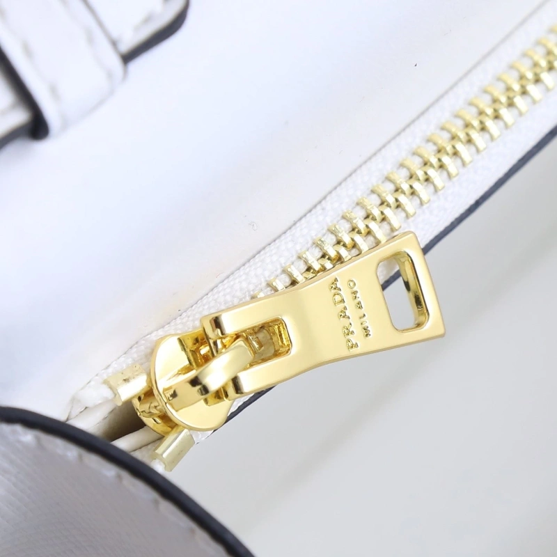 Pra*a satchel bags 4213-0077