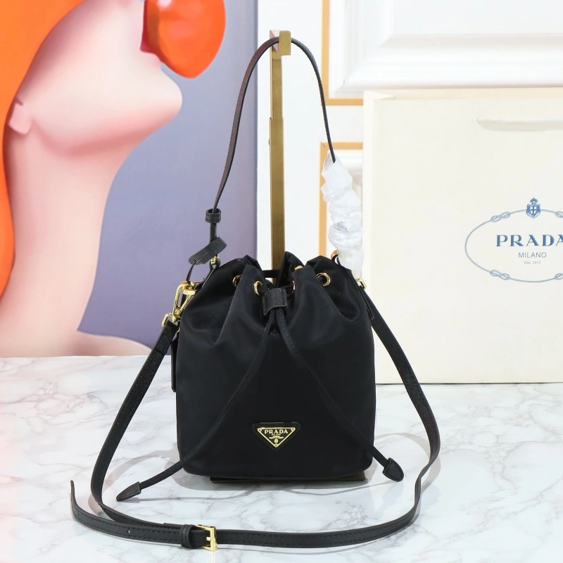 Pra*a bucket bags 4213-0091