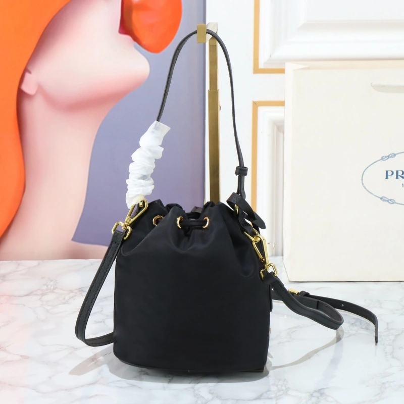 Pra*a bucket bags 4213-0091