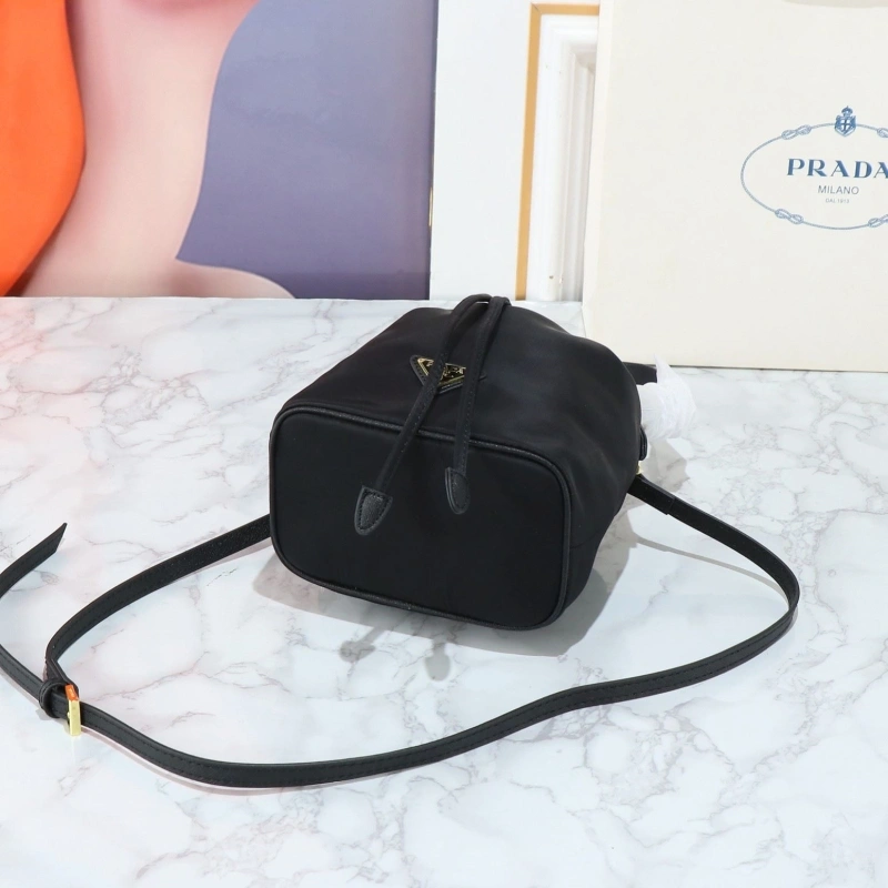 Pra*a bucket bags 4213-0091