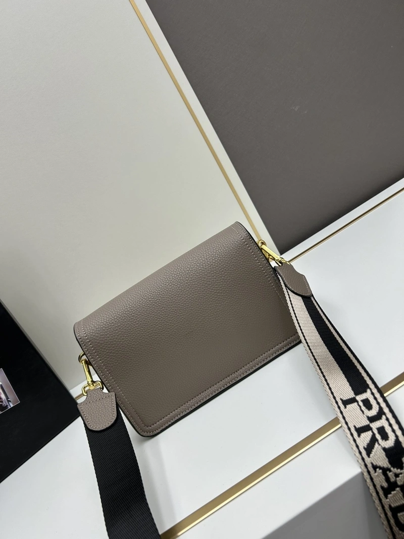Pra*a satchel bags 4213-0165