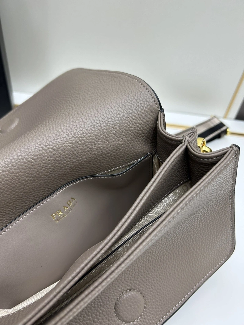 Pra*a satchel bags 4213-0165