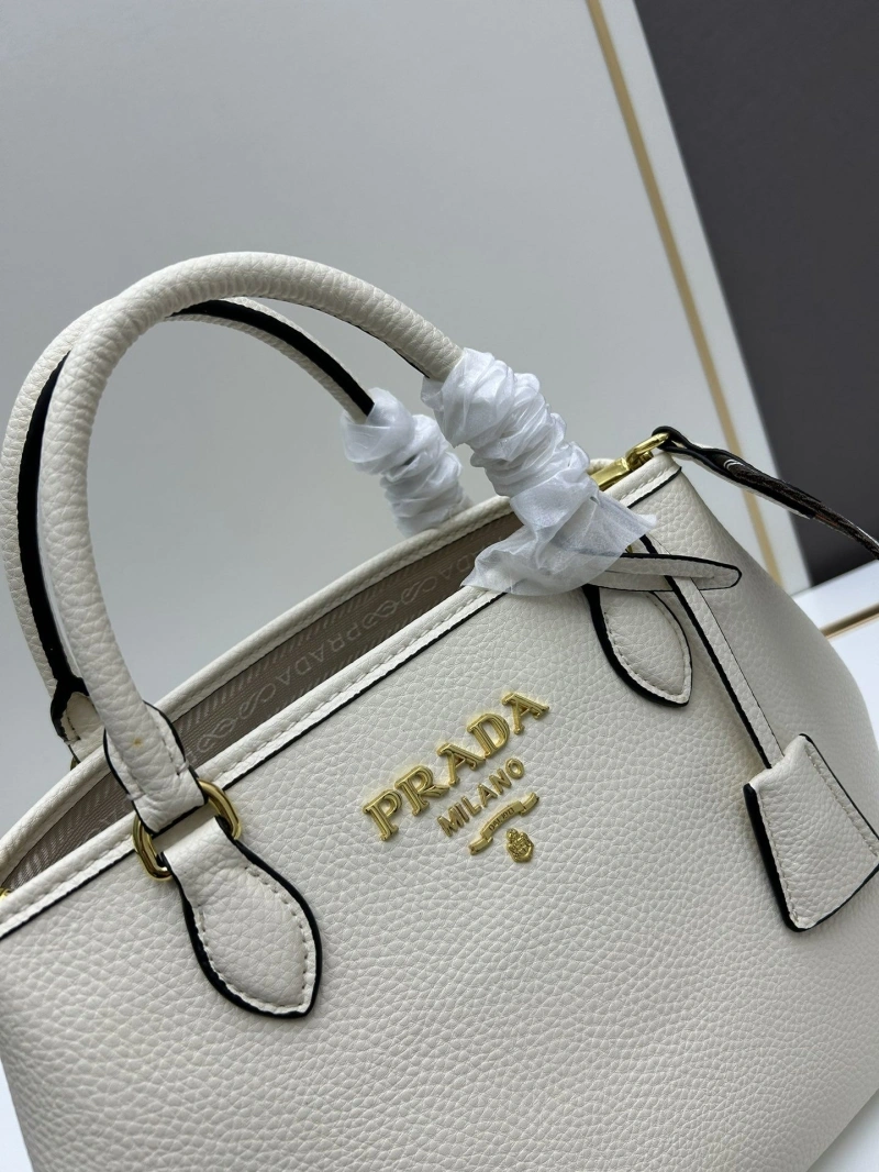 Pra*a satchel bags 4213-0174