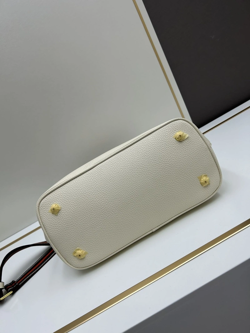 Pra*a satchel bags 4213-0174