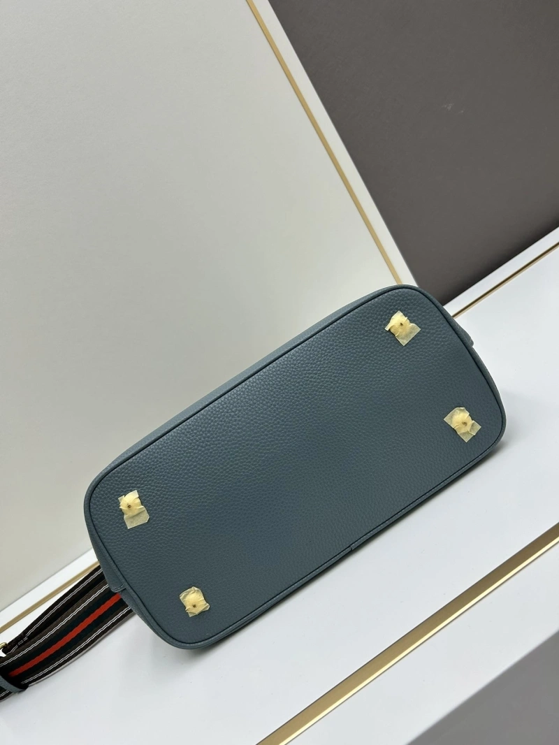 Pra*a satchel bags 4213-0176
