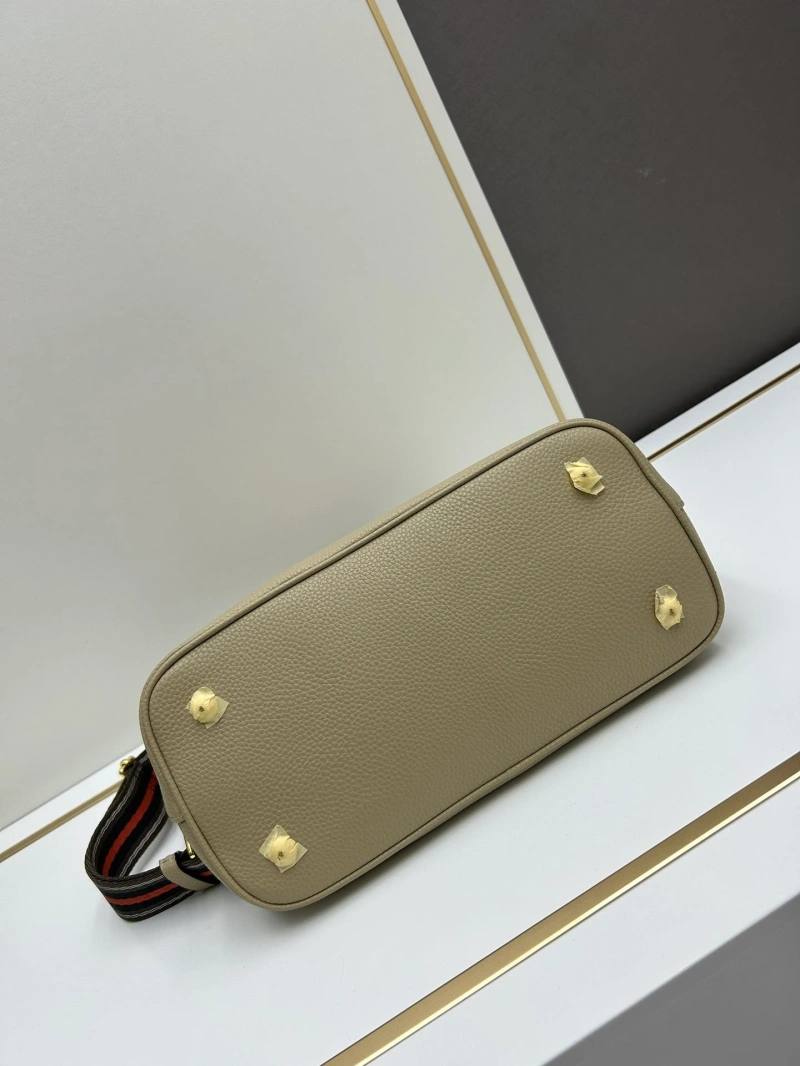 Pra*a satchel bags 4213-0177