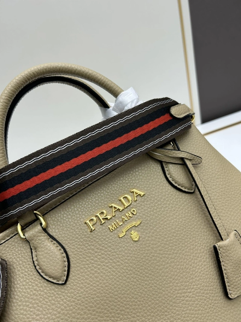 Pra*a satchel bags 4213-0177
