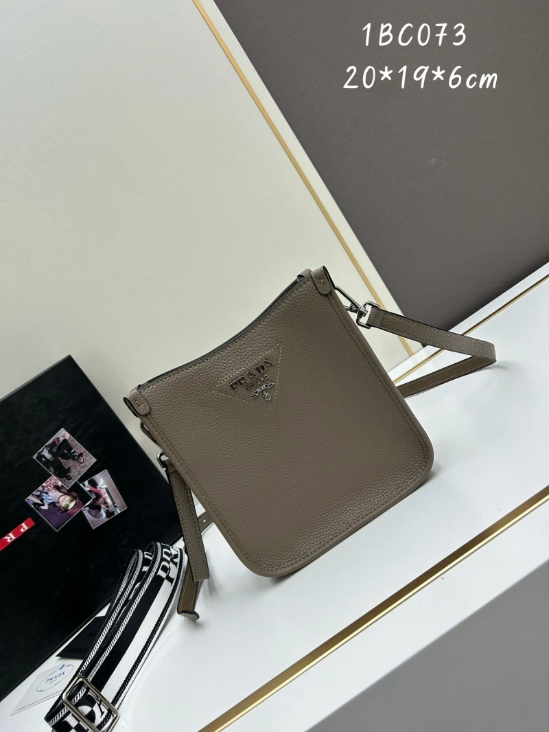 Pra*a satchel bags 4213-0185