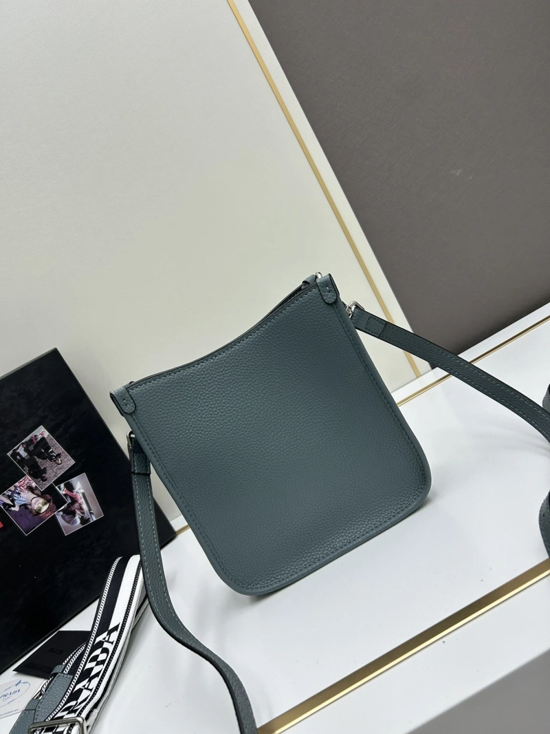 Pra*a satchel bags 4213-0189