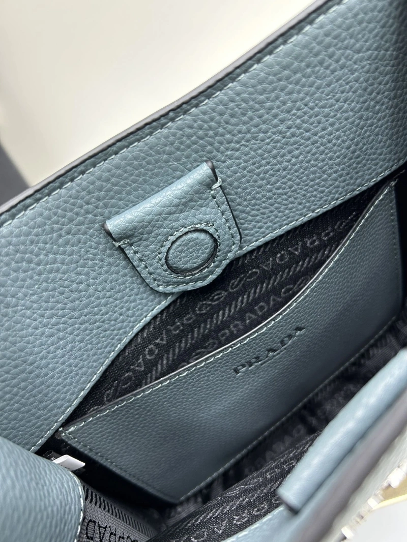 Pra*a satchel bags 4213-0189