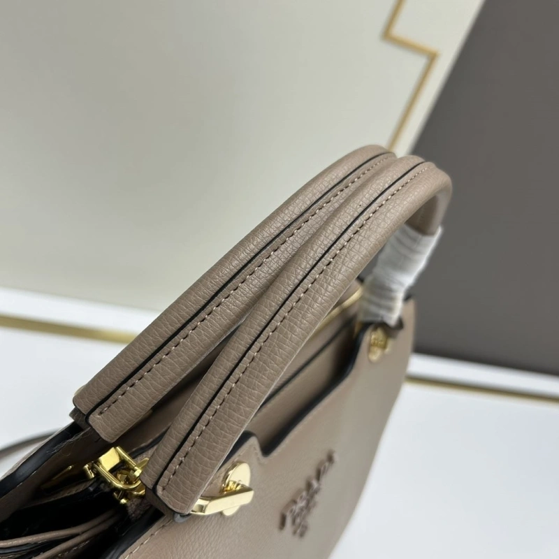 Pra*a satchel bags 4213-0190
